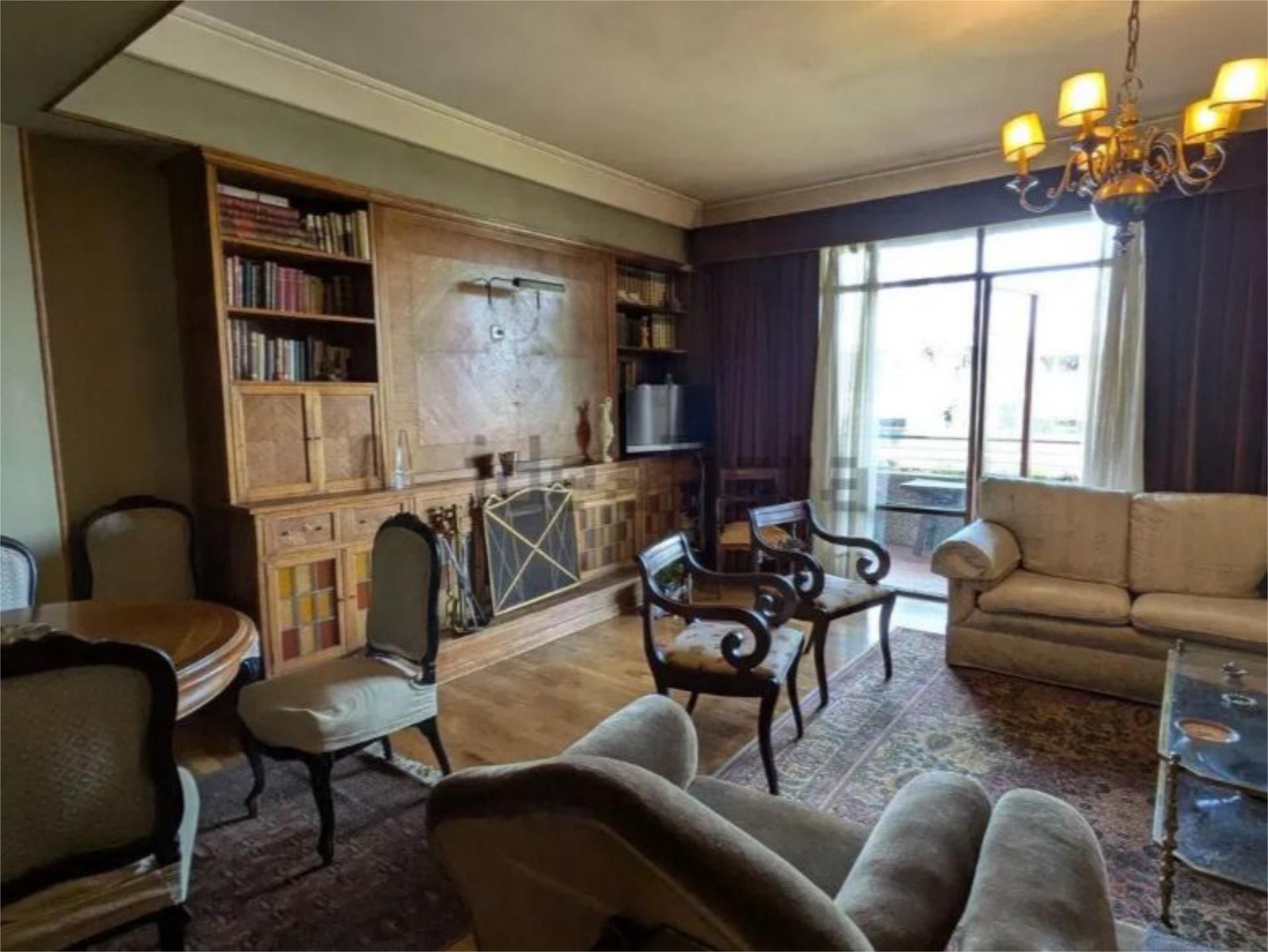 Flat for sale in Calle de Artesa de Segre, 10, Ciudad Universitaria Living room of Flat for sale in  Madrid Capital  with Air Conditioner, Heating and Private garden