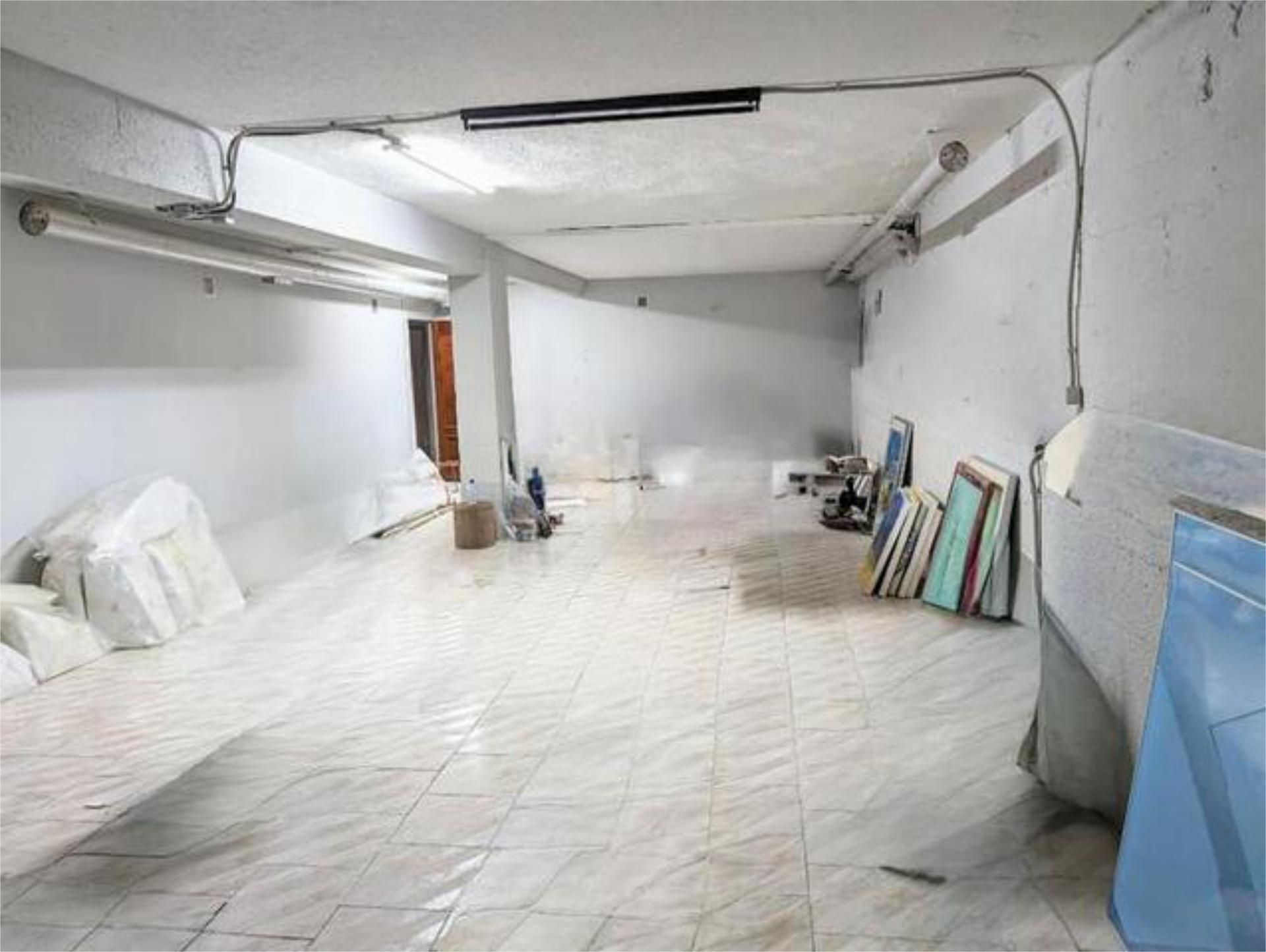 Traster de lloguer en Oviedo 