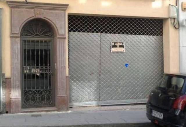 Local comercial en Alquiler en Centro