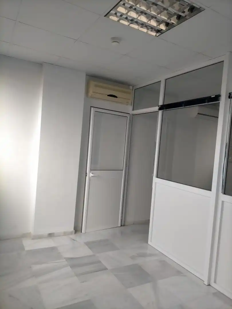 Oficina de alquiler en Calle Cerrajeros, 20, Carmona Oficina de alquiler en Carmona
