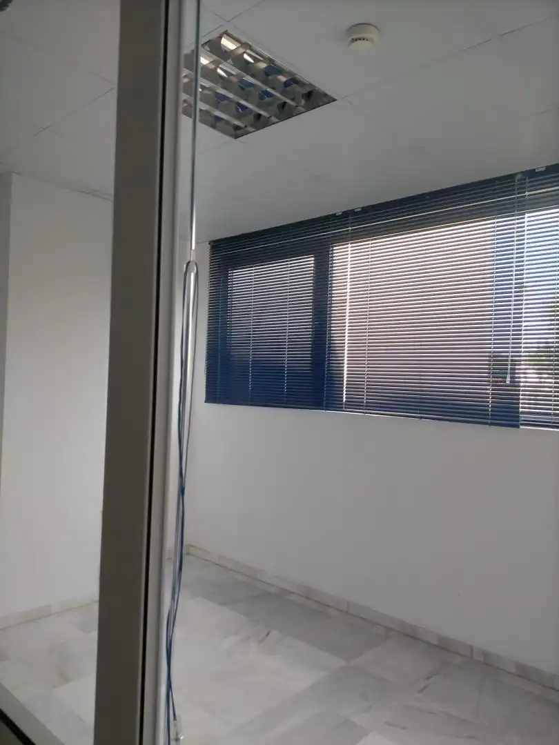 Oficina de alquiler en Calle Cerrajeros, 20, Carmona Oficina de alquiler en Carmona