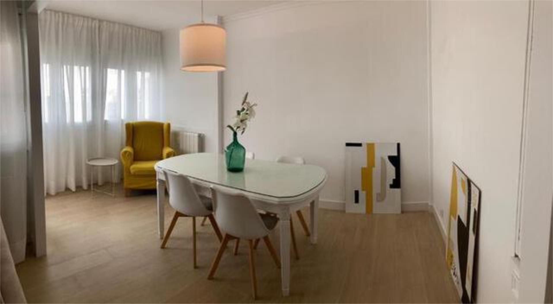 Flat to rent in Santa Marina Dining room of Flat to rent in Badajoz Capital  with Heating, Terrace and Storage room