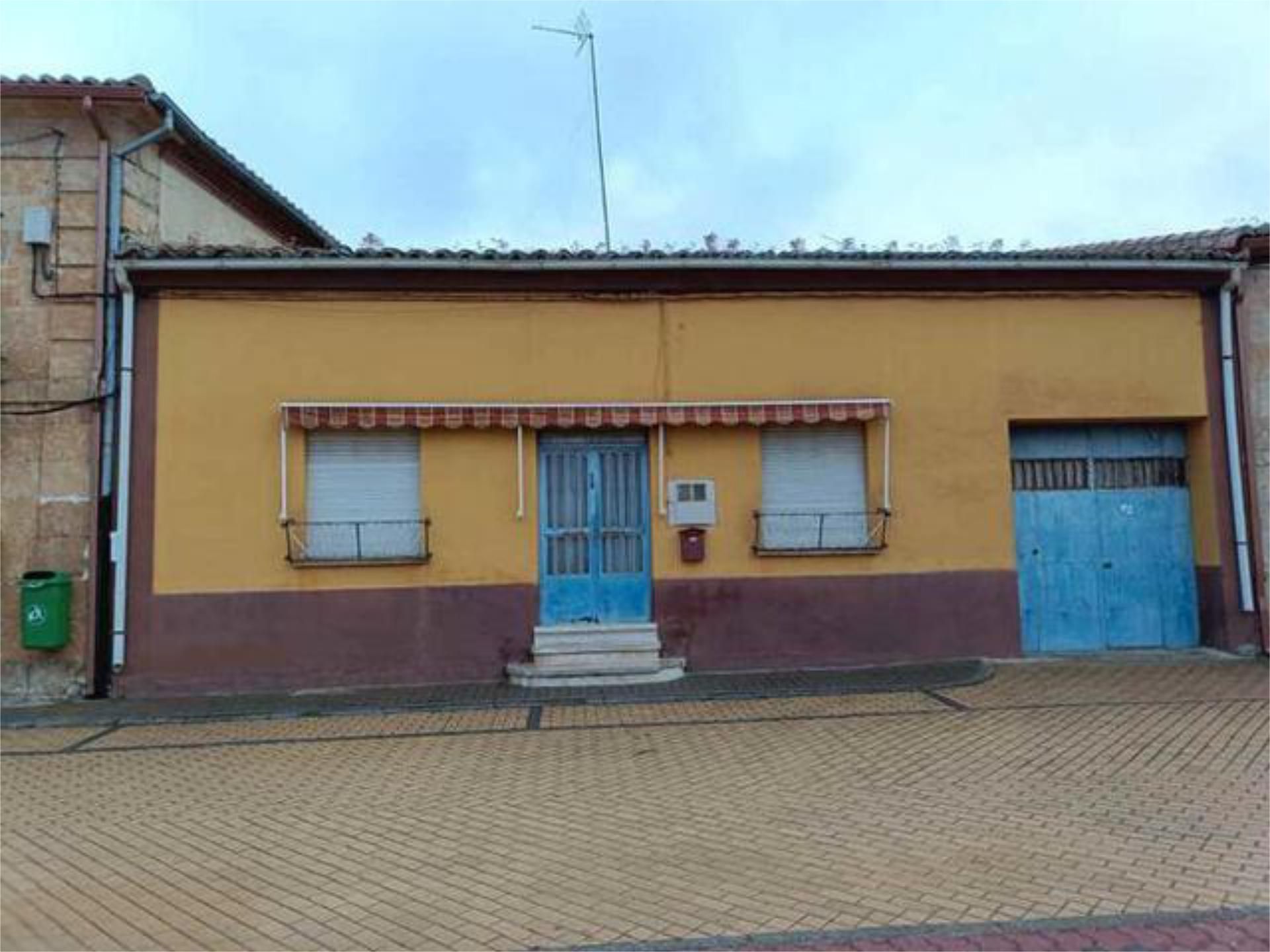 House or chalet for sale in Argujillo Exterior view of House or chalet for sale in Argujillo