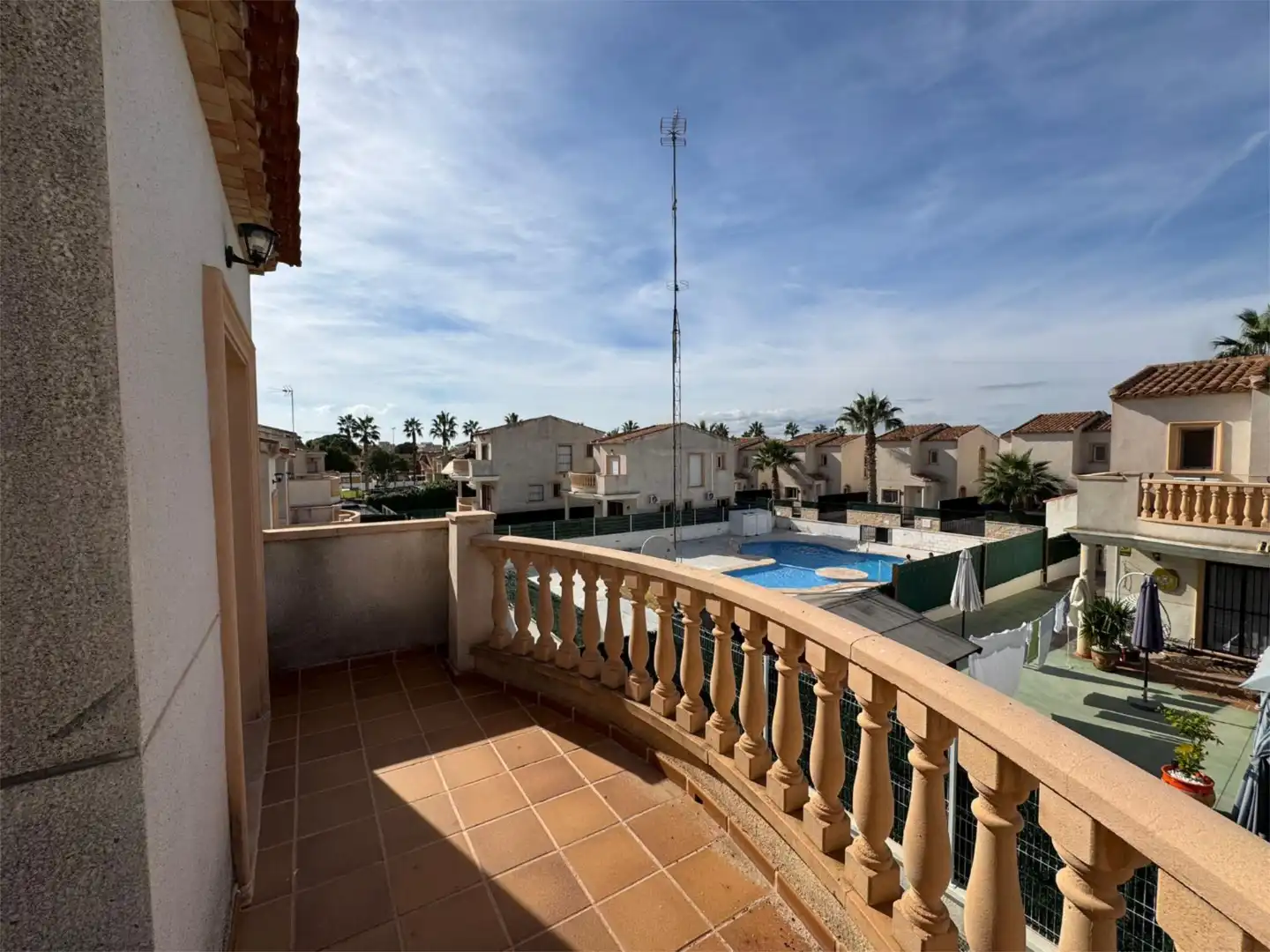 Casa o chalet de alquiler en Avenida el Ras Gran, 22, El Raso Terraza de Casa o chalet de alquiler en Guardamar del Segura con Aire acondicionado, Jardín privado y Terraza