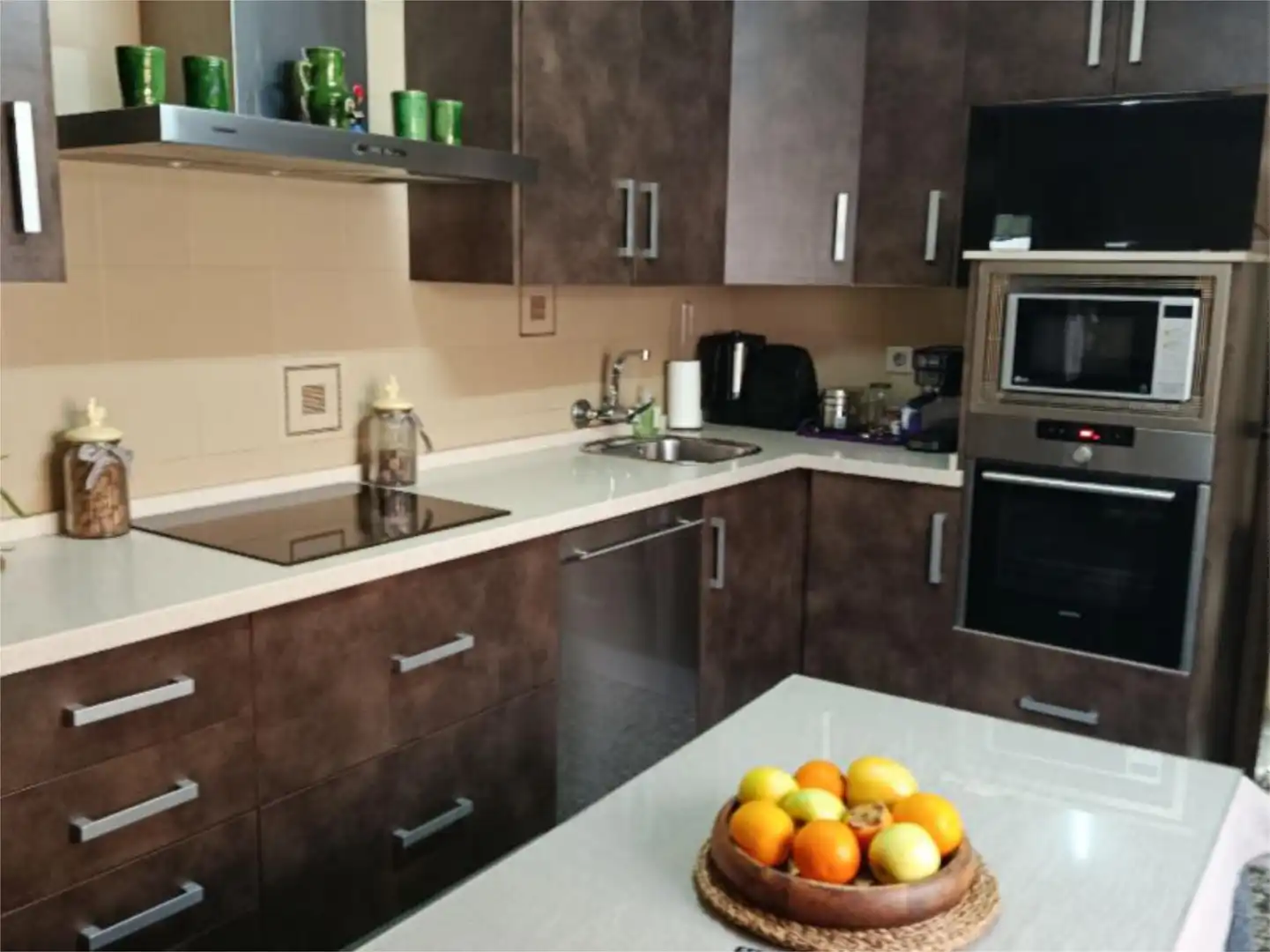 Casa adosada en venta en Calle Víctor Pradera, 18, Torreperogil Cocina de Casa adosada en venta en Torreperogil con Aire acondicionado, Calefacción y Terraza
