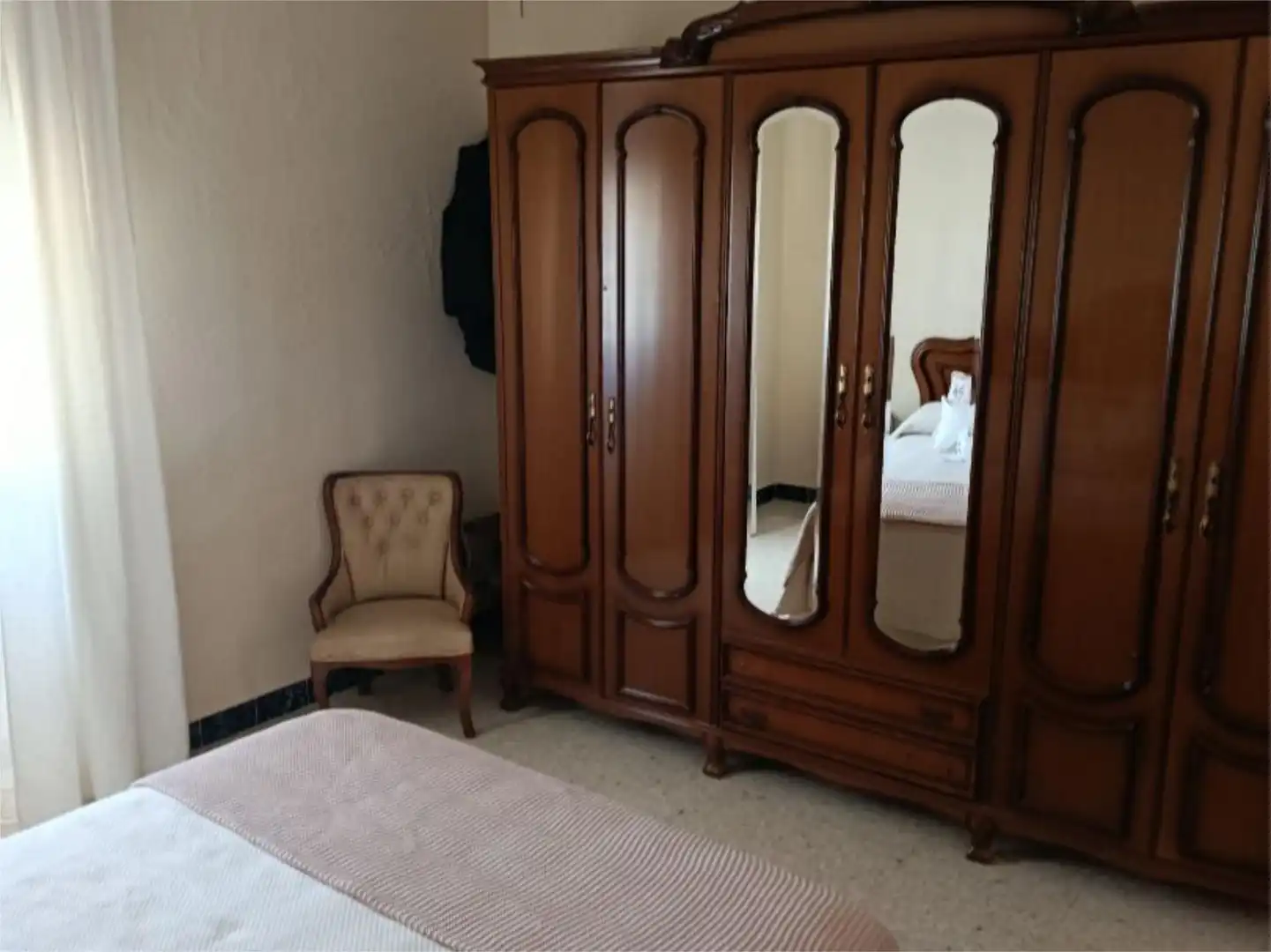Casa adosada en venta en Calle Víctor Pradera, 18, Torreperogil Habitación de Casa adosada en venta en Torreperogil con Aire acondicionado, Calefacción y Terraza