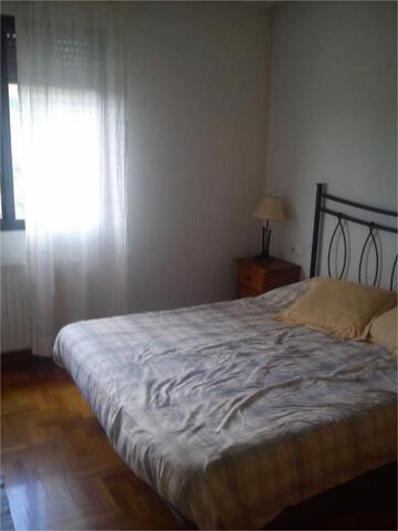 Bedroom of Flat to rent in  Pamplona / Iruña  with Heating, Private garden and Terrace