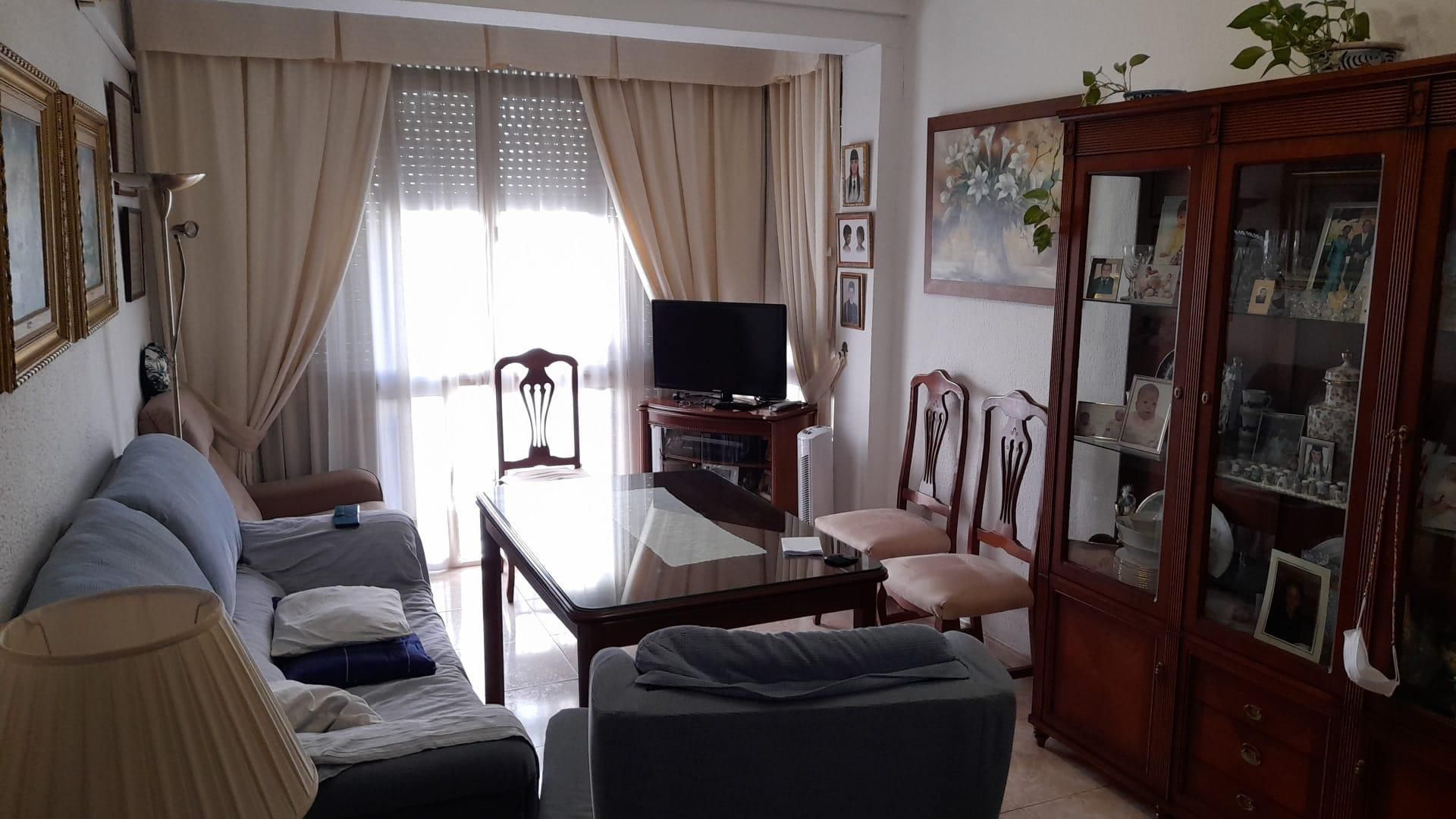 Flat for sale in Calle Playa de Marbella, 3, El Torrejón - El Cerezo Living room of Flat for sale in  Sevilla Capital  with Air Conditioner
