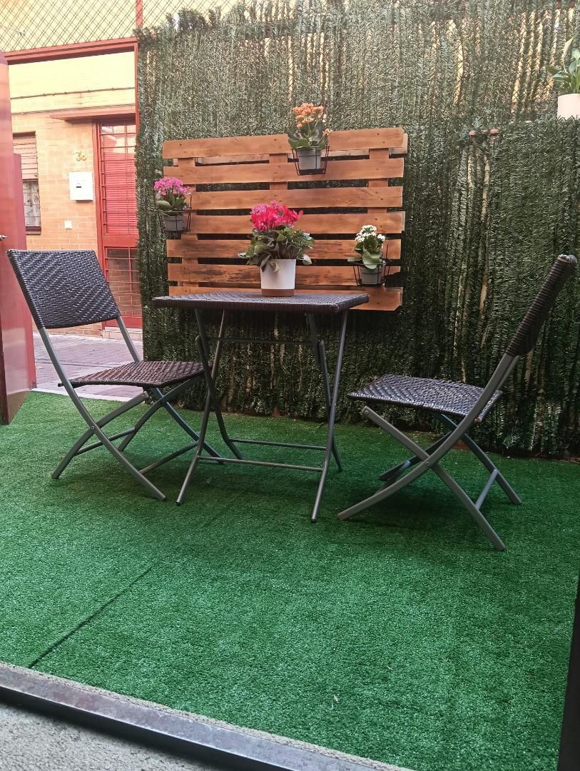 Single-family semi-detached for sale in Calle Ruidera, 9, Entrevías Terrace of Single-family semi-detached for sale in  Madrid Capital  with Private garden and Furnished