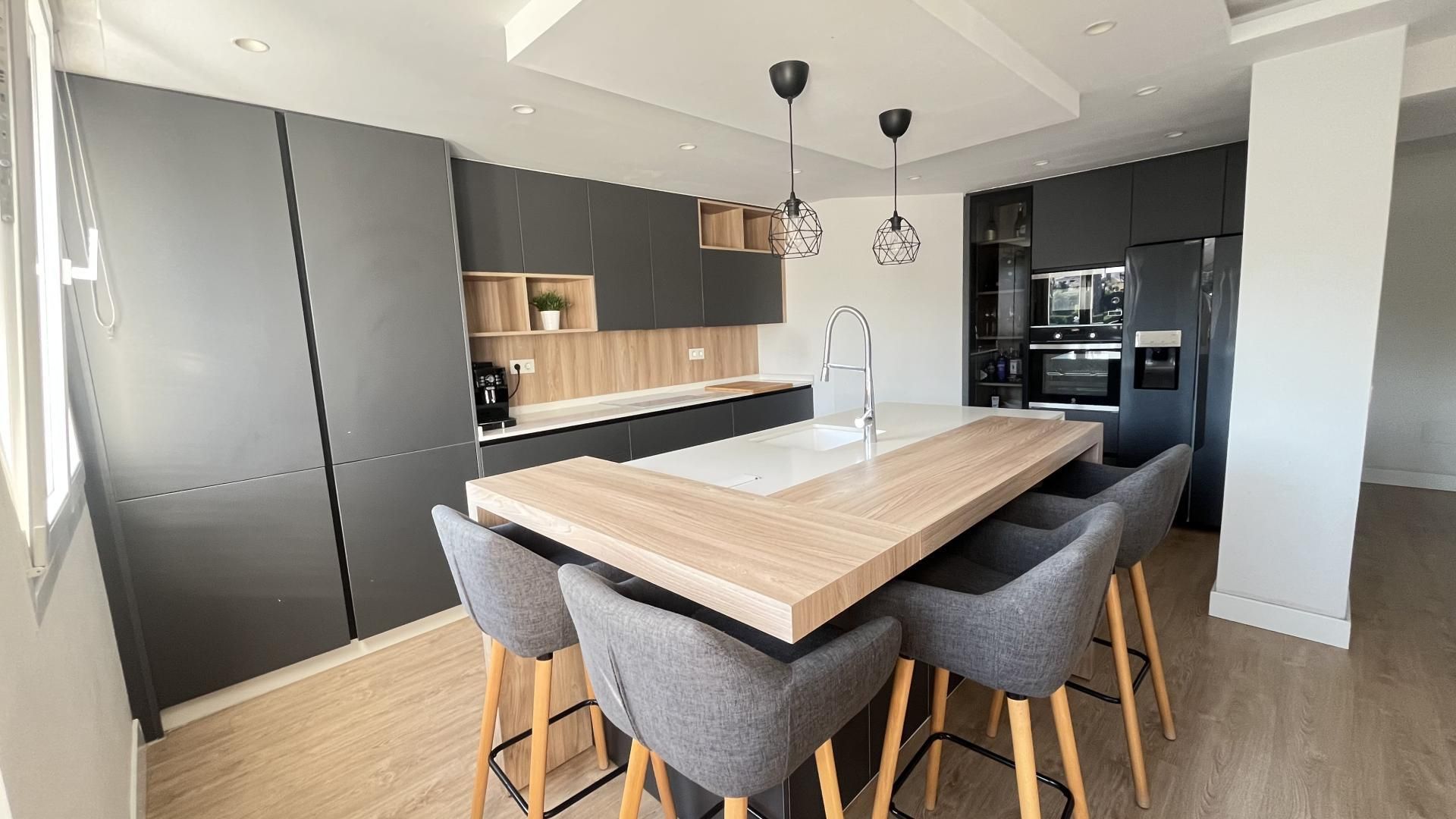 Flat for sale in Calle Maestro Usandizaga, 19, Churriana - El Pizarrillo - La Noria-Guadalsol Kitchen of Flat for sale in Málaga Capital  with Air Conditioner and Terrace