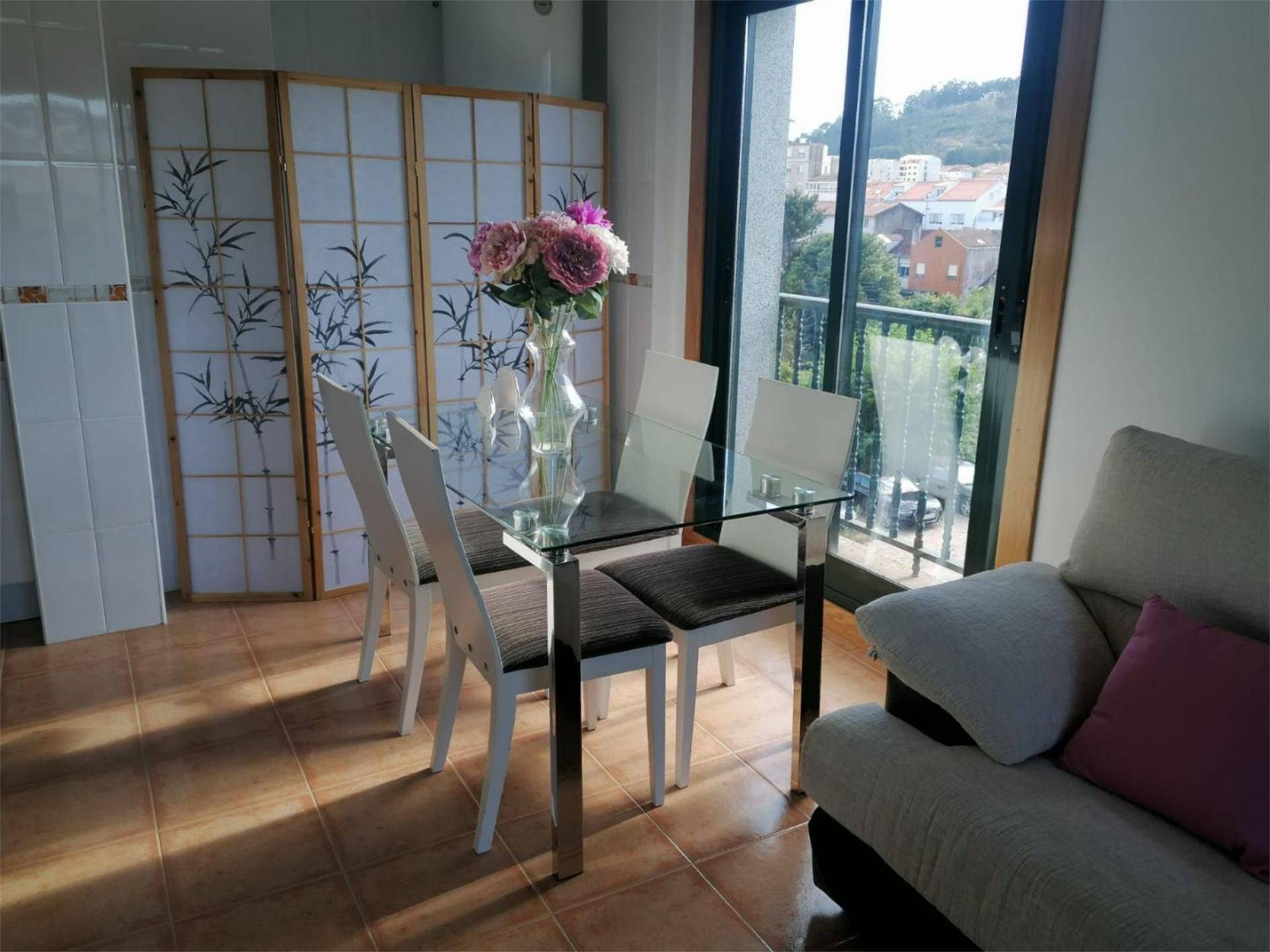 Menjador de Pis de lloguer en Cangas 