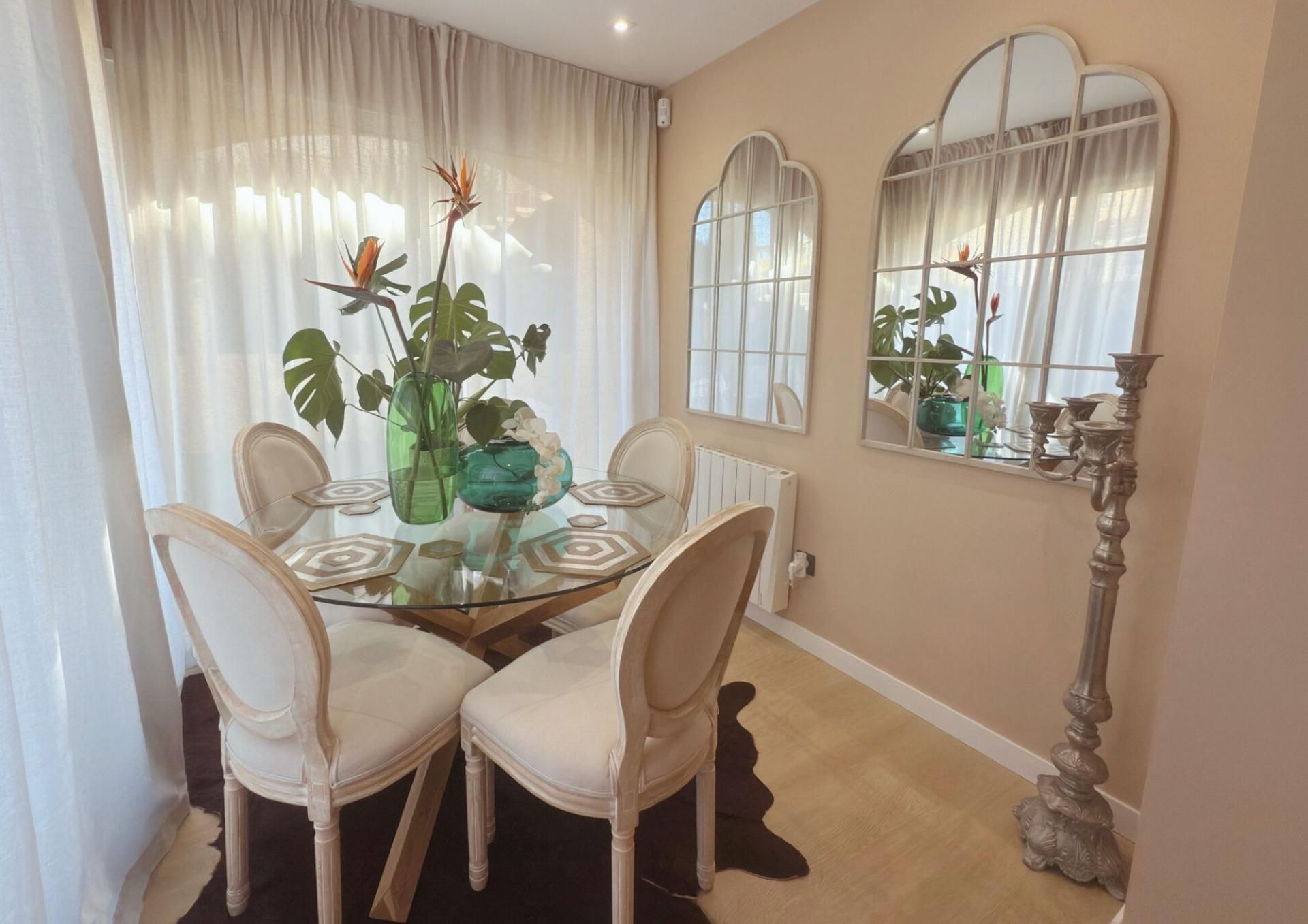 Flat for sale in Carrer de L' Aljub, 3, Son Ramonell - Es Figueral Dining room of Flat for sale in Marratxí  with Air Conditioner, Terrace and Swimming Pool