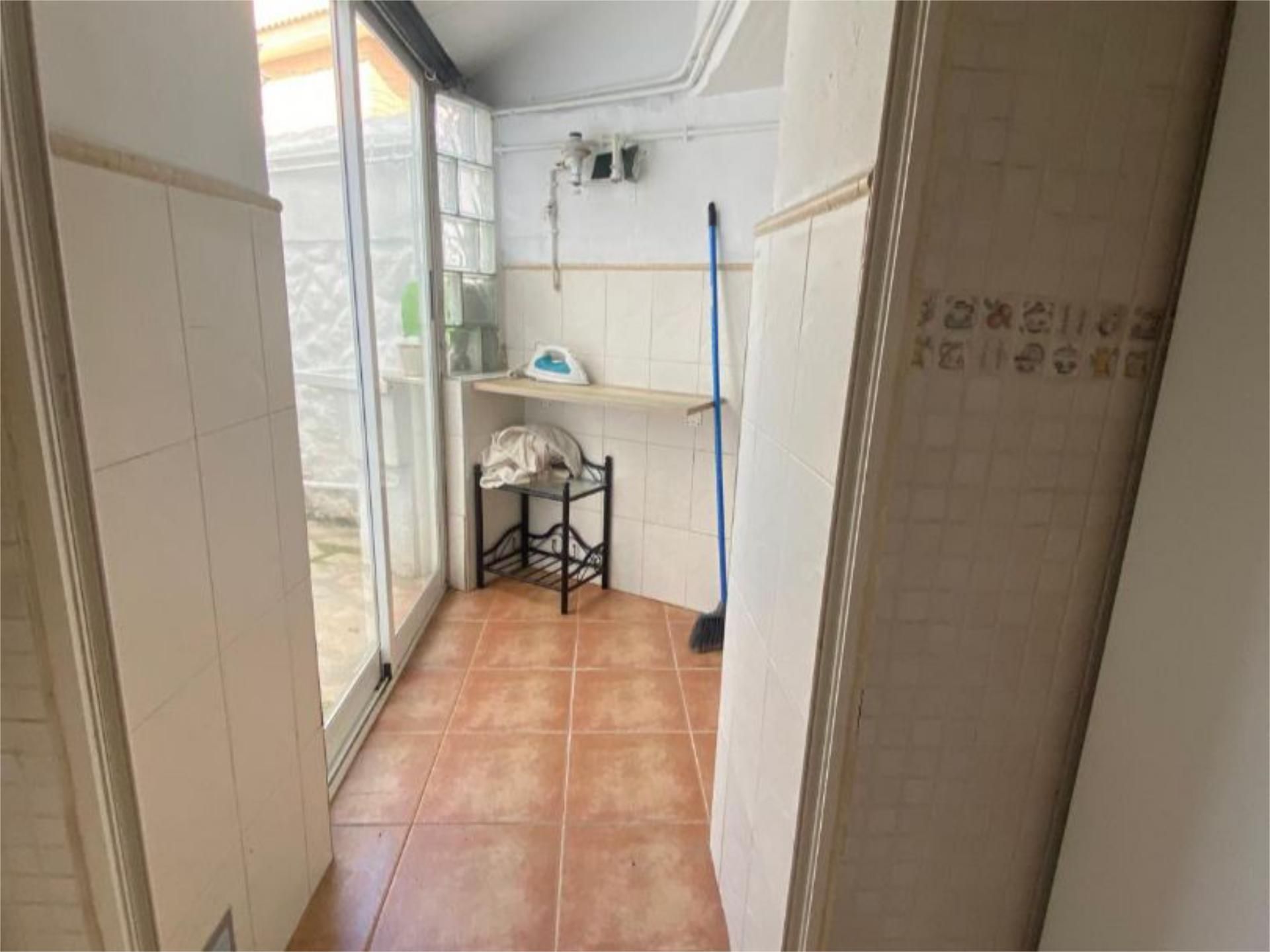 Piso de alquiler en Carrer Pedralba, 5, Pueblo Cocina de Piso de alquiler en L'Eliana con Aire acondicionado, Calefacción y Terraza