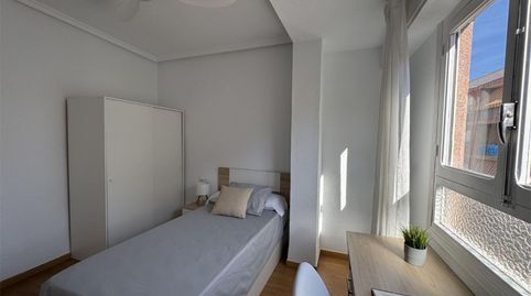 Foto 3 de Habitación en Carrer Olegario Domarco Seller, 43, Camí dels Magros - Casablanca, Elche / Elx