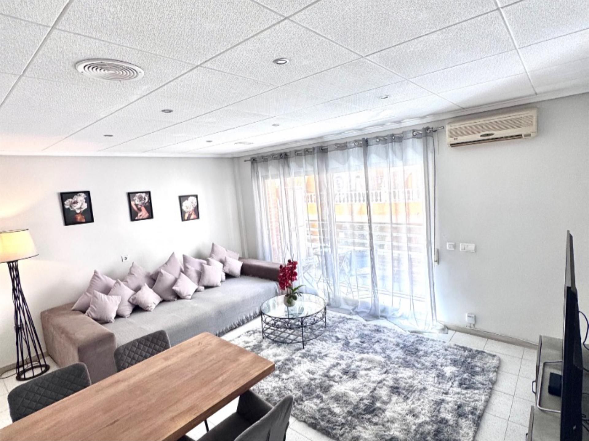 Apartment for sale in Rambla Juan Mateo García, 88, El Molino Living room of Apartment for sale in Torrevieja with Air Conditioner and Balcony