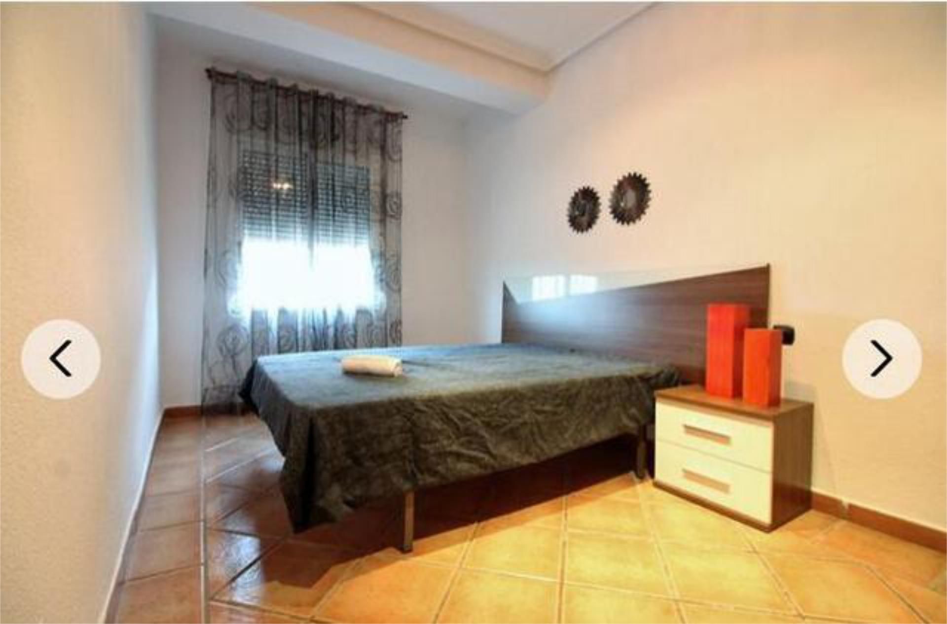 Bedroom of Flat to rent in Elche / Elx  with Storage room and Furnished