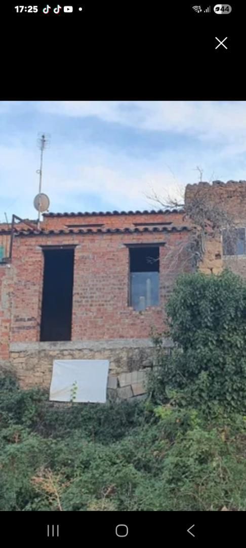Single-family semi-detached for sale in Carrer del Franc, 29, La Pobla de Cérvoles Exterior view of Single-family semi-detached for sale in La Pobla de Cérvoles  with Private garden and Storage room