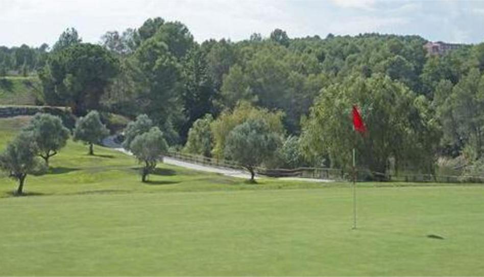 Casa adosada de lloguer a Sant Esteve Sesrovires, Barcelona - imatge 1 Foto 1 de Casa adosada de lloguer a Sant Esteve Sesrovires, Barcelona