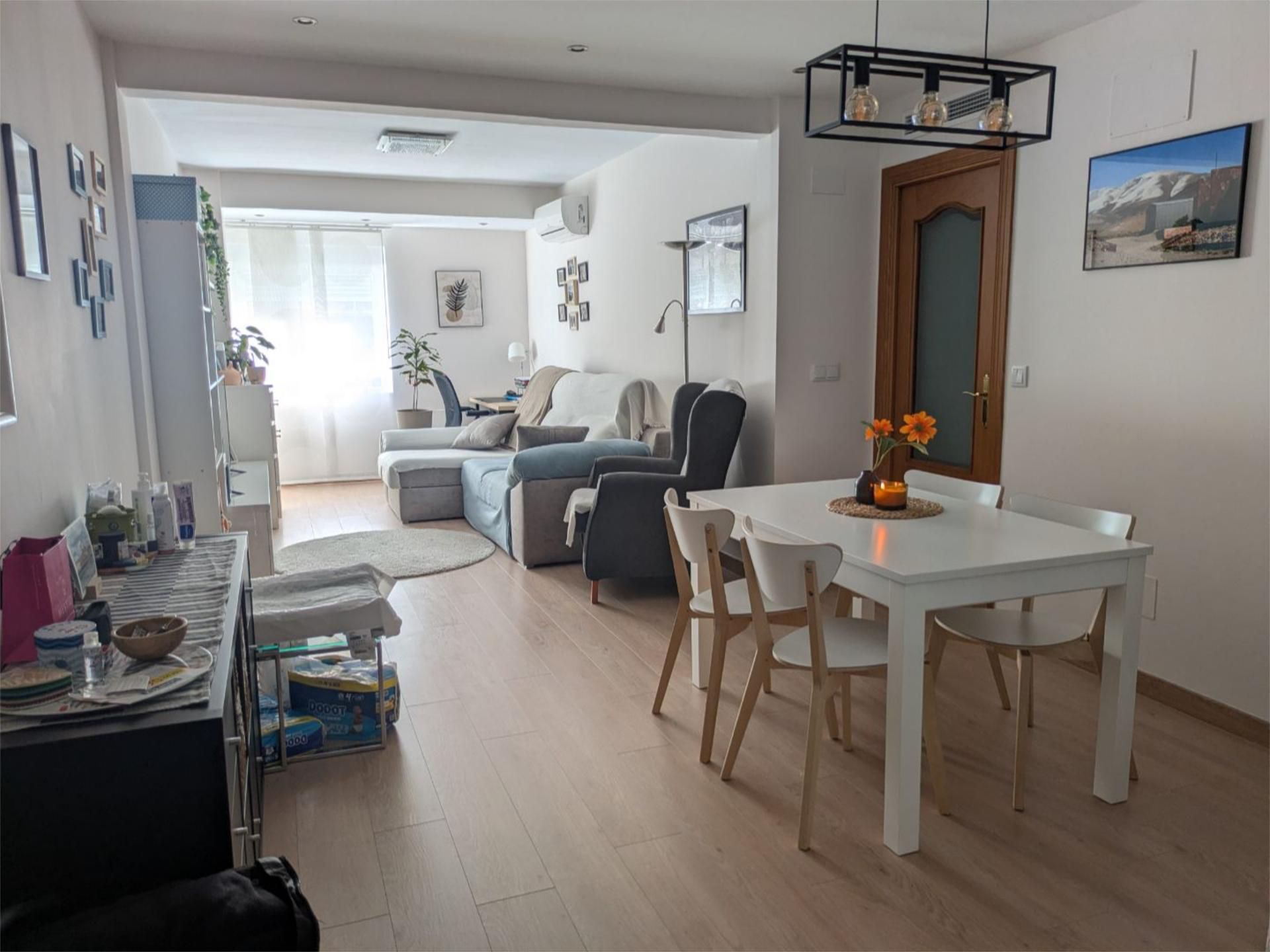 Living room of Flat for sale in Valladolid Capital  with Air Conditioner, Heating and Community parking