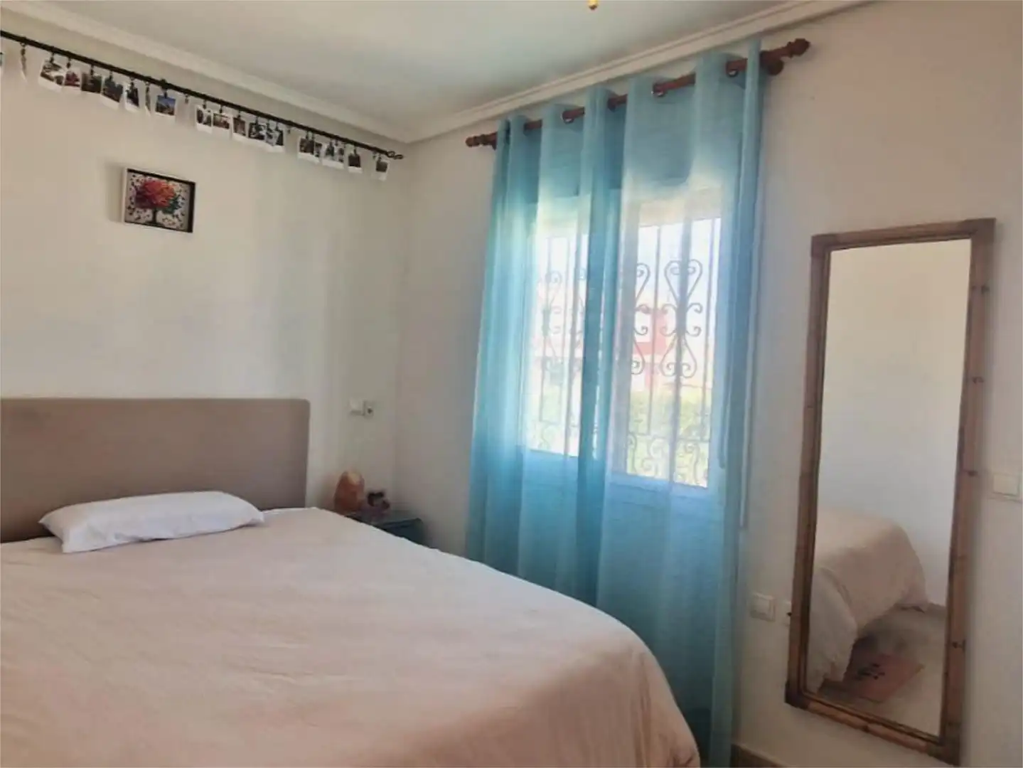 Habitación de Casa adosada en venta en Monforte del Cid con Terraza y Balcón