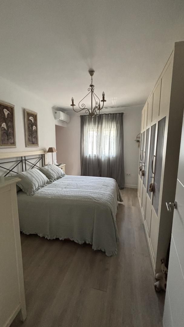 Casa o chalet en venta en Avenida Antonio y Miguel Navarro, 16a, Montilla Habitación de Casa o chalet en venta en Montilla con Aire acondicionado y Balcón