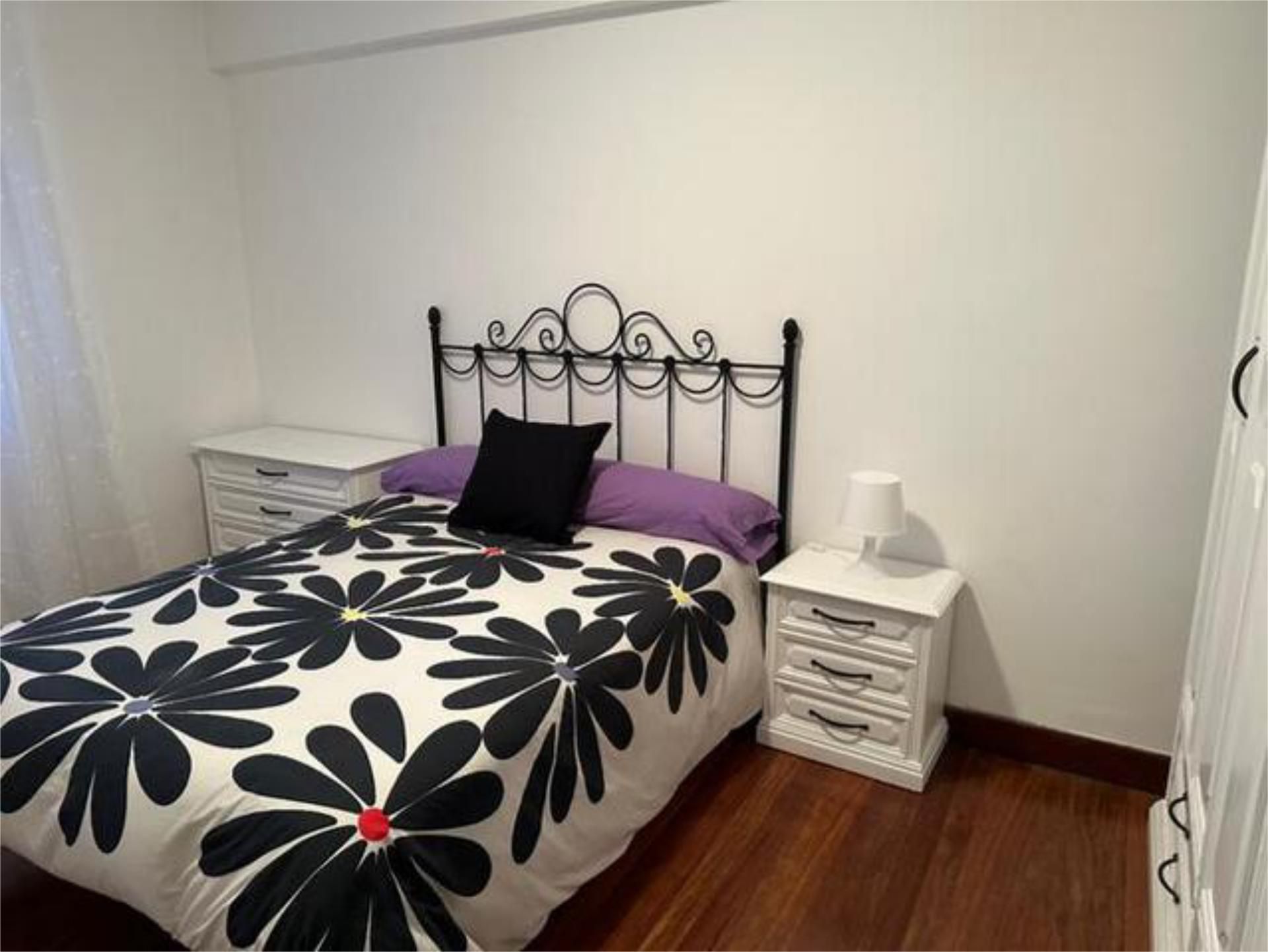 Flat to share in Muskiz Bedroom of Flat to share in Muskiz  with Heating and Furnished