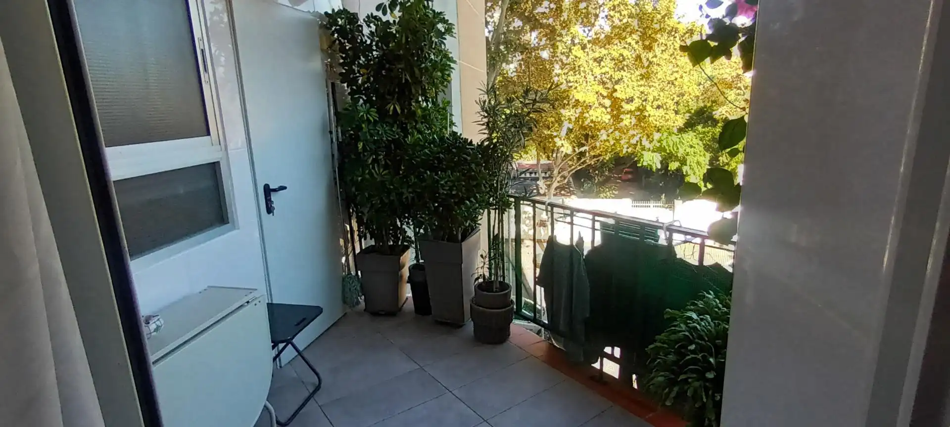 Zimmer in Avinguda del Congrés Eucarístic, 20, Congrés Terrasse von Wohnung zur untervermieten in Badalona mit Klimaanlage, Heizung und Parkett