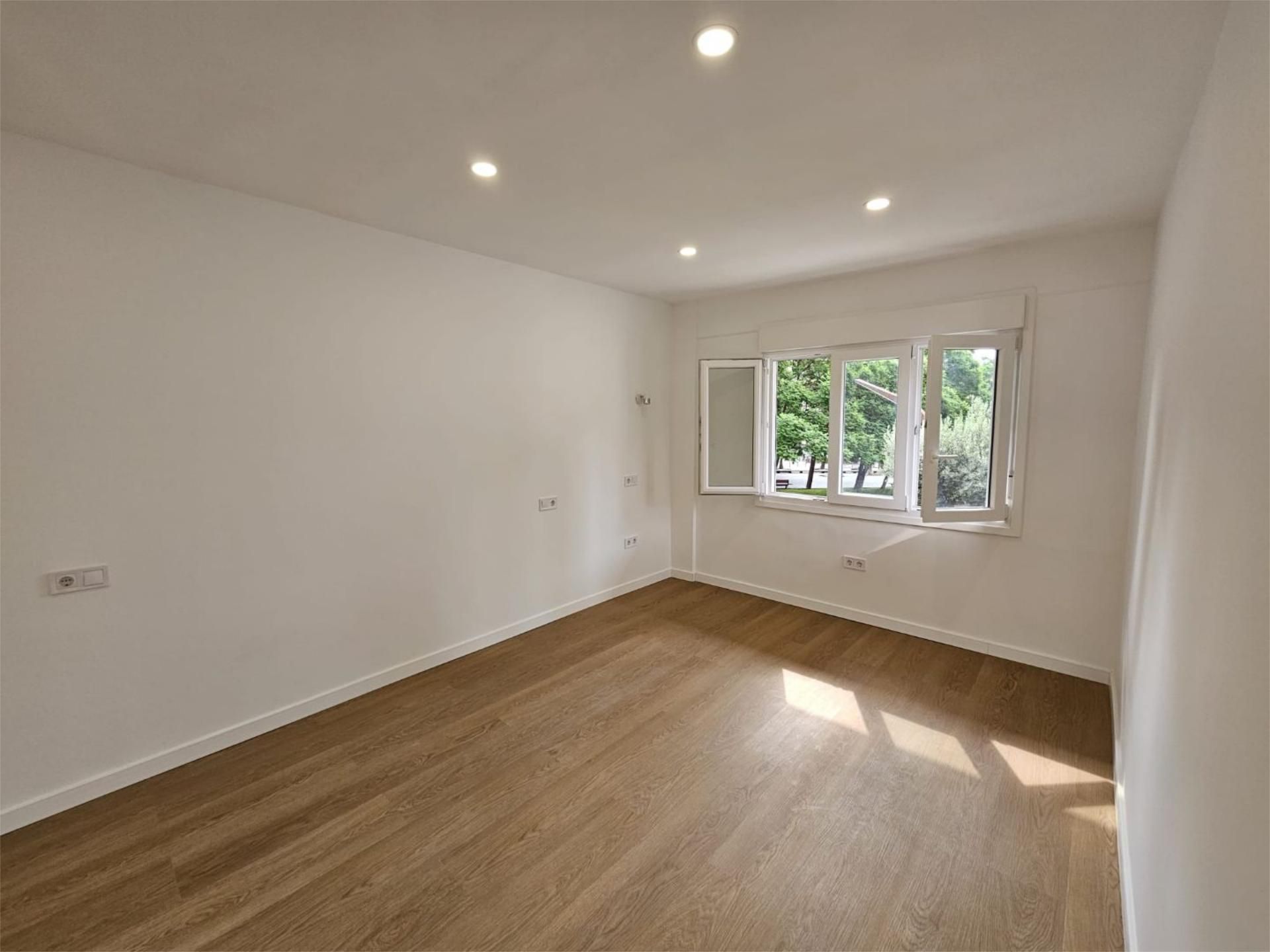 Habitación de Loft de alquiler en  Barcelona Capital con Jardín privado