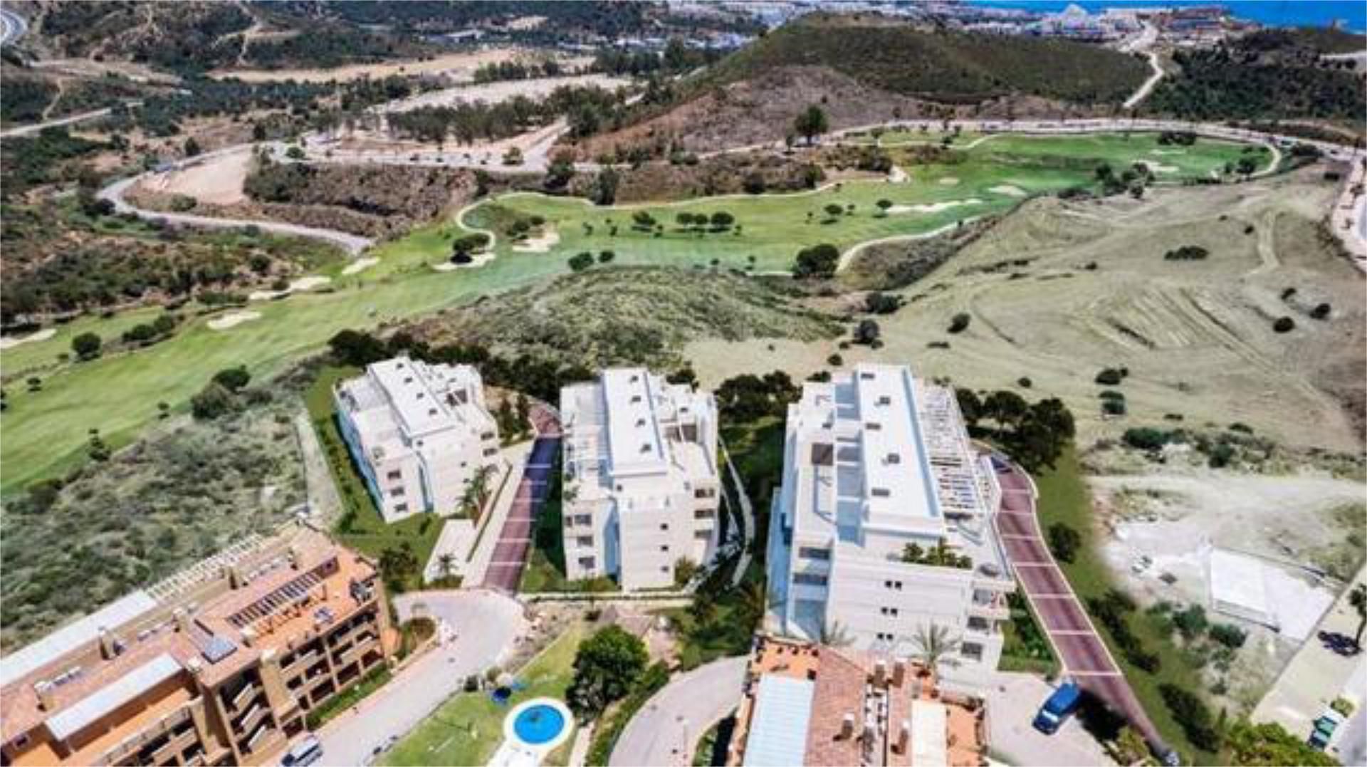 Vista exterior de Apartament en venda en Mijas amb Terrassa i Piscina
