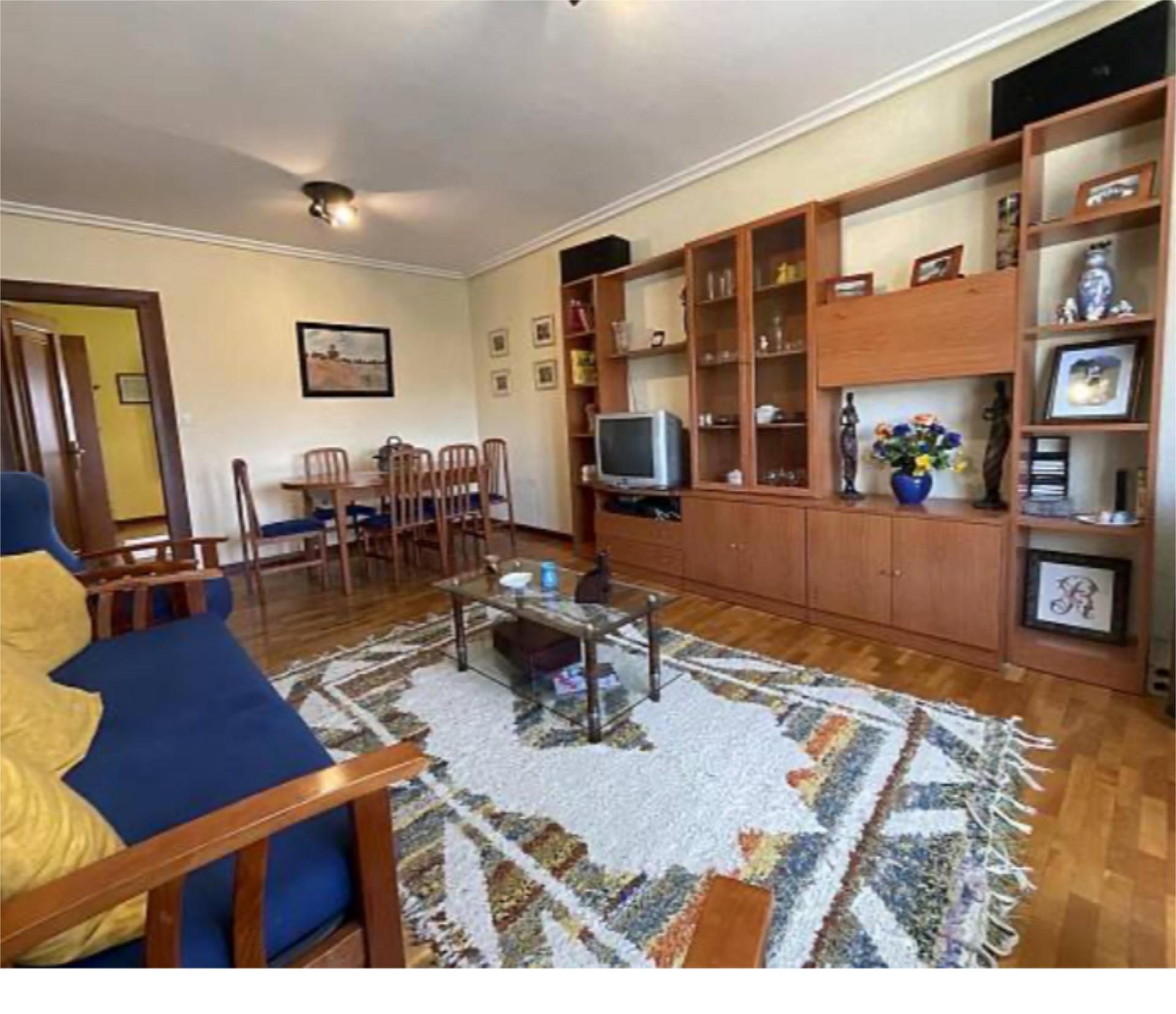 Piso de alquiler en Plaza San Jerónimo Hermosilla, 37, Santo Domingo de la Calzada Sala de estar de Piso de alquiler en Santo Domingo de la Calzada con Calefacción, Parquet y Terraza