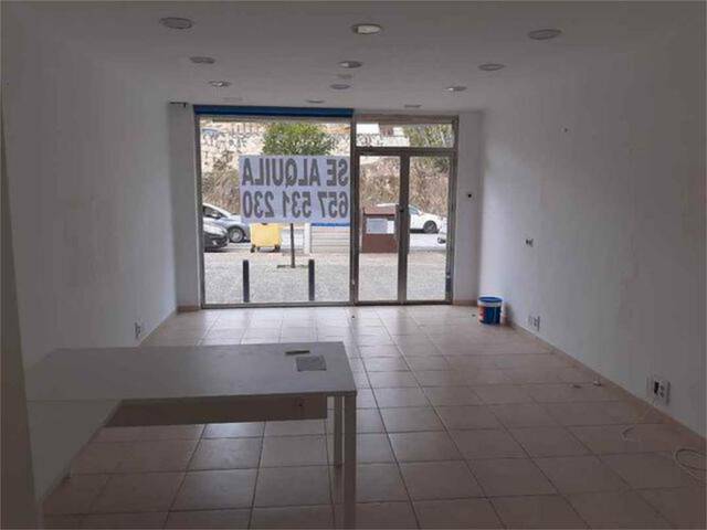 Local comercial en Alquiler en Cueva de Menga
