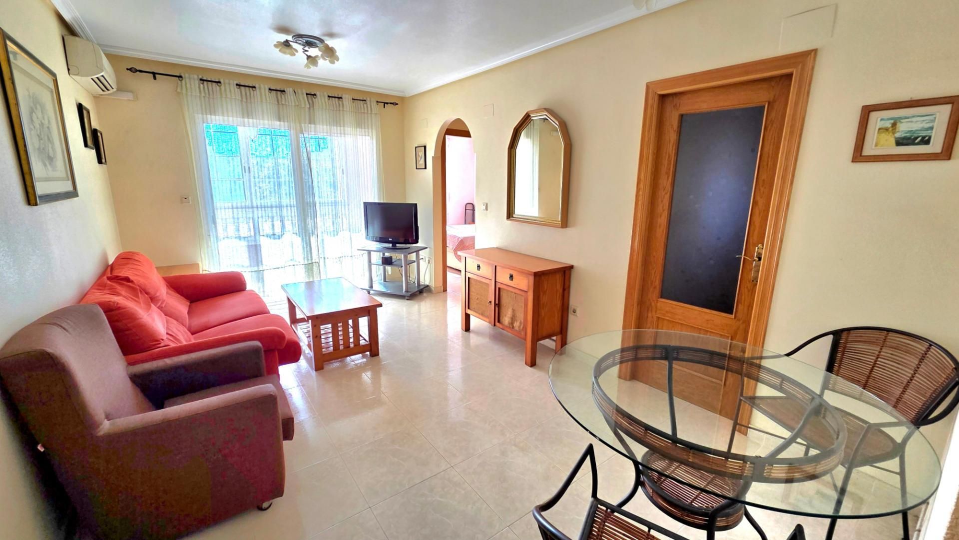 Sala de estar de Piso en venta en Elche / Elx con Aire acondicionado, Terraza y Piscina