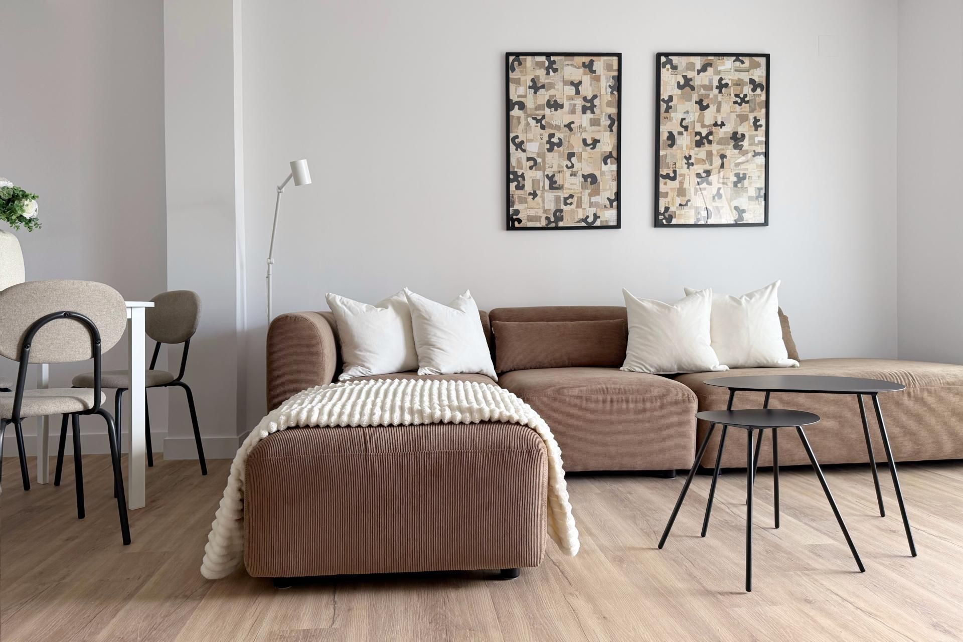 Apartament de lloguer a Calle de Berlín, 9, Rincón Alto Sala d'estar de Apartament de lloguer en Benidorm amb Aire condicionat, Terrassa i Piscina