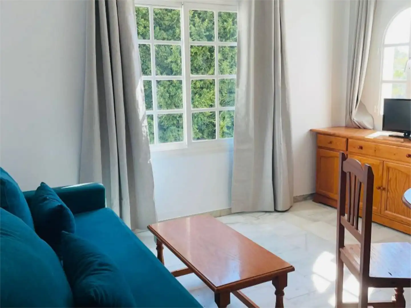 Flat for rent in Calle Ronda del Golf Oeste, 17, Zona Centro Comercial Torrequebrada Bedroom of Flat for rent in Benalmádena with Furnished
