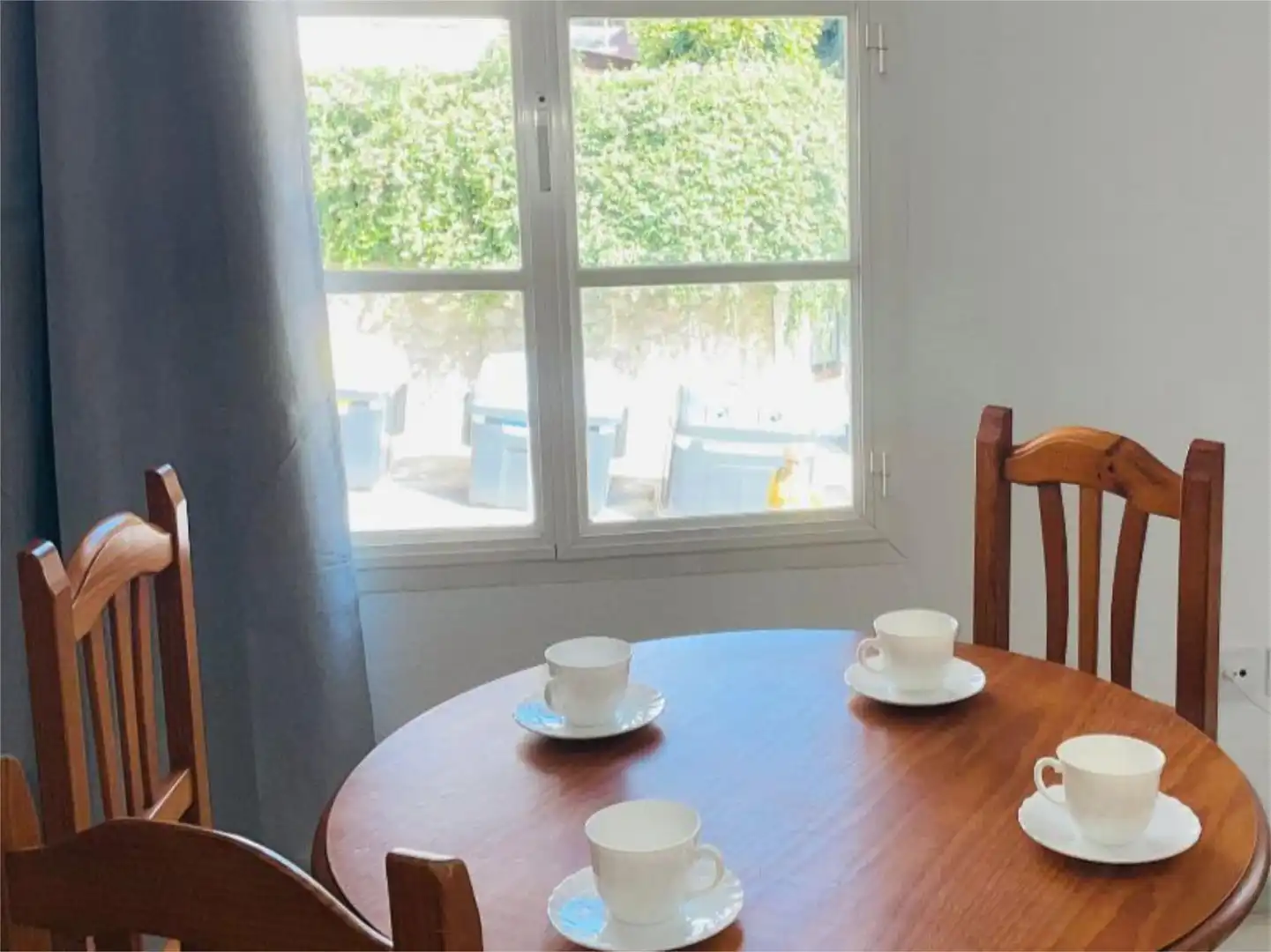 Flat for rent in Calle Ronda del Golf Oeste, 17, Zona Centro Comercial Torrequebrada Dining room of Flat for rent in Benalmádena with Furnished
