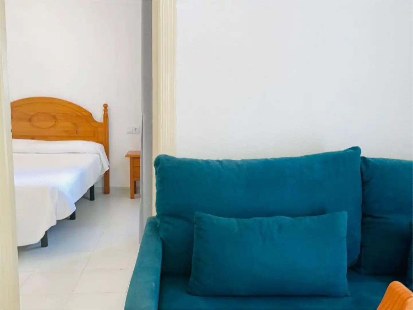 Flat for rent in Calle Ronda del Golf Oeste, 17, Zona Centro Comercial Torrequebrada Bedroom of Flat for rent in Benalmádena with Furnished