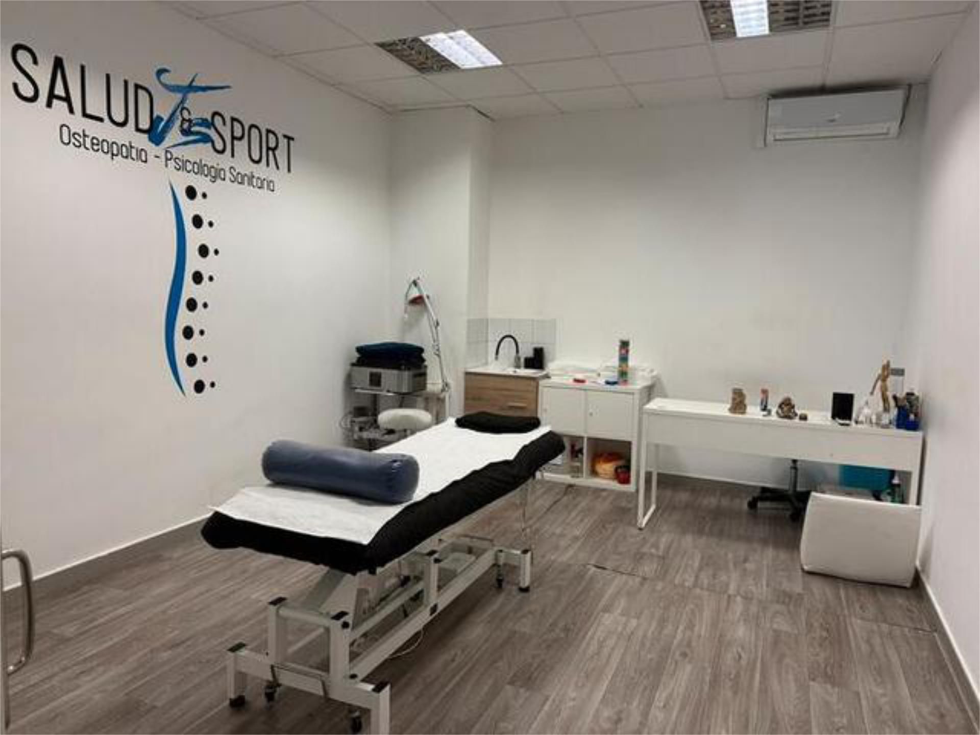 Premises to rent in La Carrasca Bedroom of Premises to rent in Valencia Capital with Air Conditioner