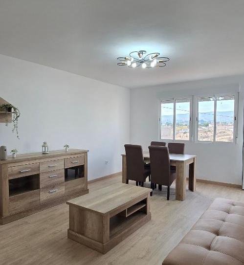 Piso en venta en Carrer Segura, 48, Monóvar / Monòver, Alicante - imagen 1 Foto 1 de Piso en venta en Carrer Segura, 48, Monóvar / Monòver, Alicante