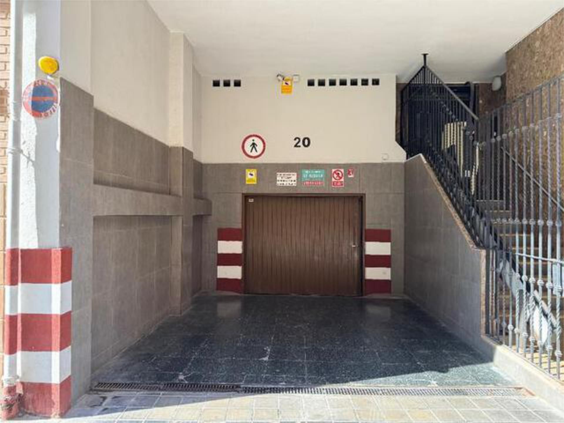 Garage to rent in  Valencia Capital