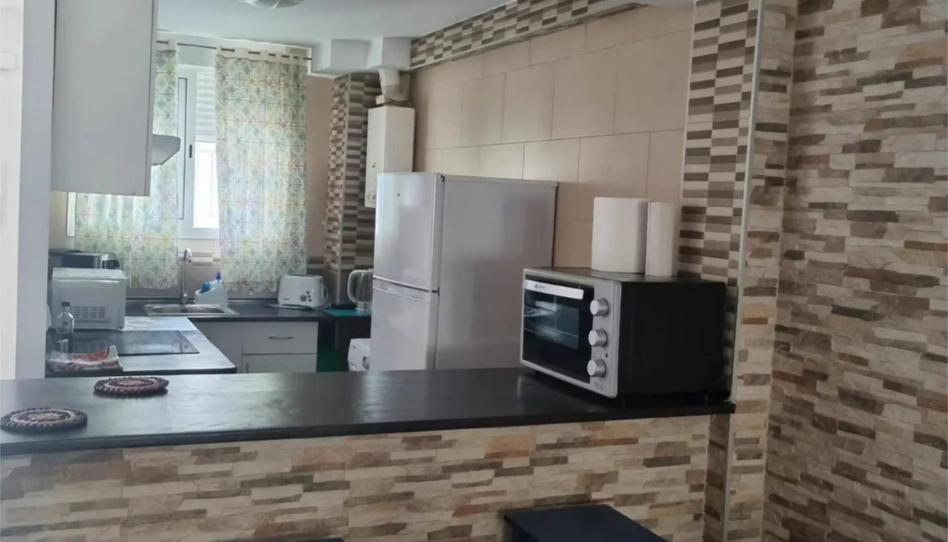 Foto 1 de Pis per a compartir a Calle Corbeta, 3, Cobreros Viejo, Cádiz