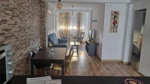 Foto 4 de Pis per a compartir a Calle Corbeta, 3, Cobreros Viejo, Cádiz