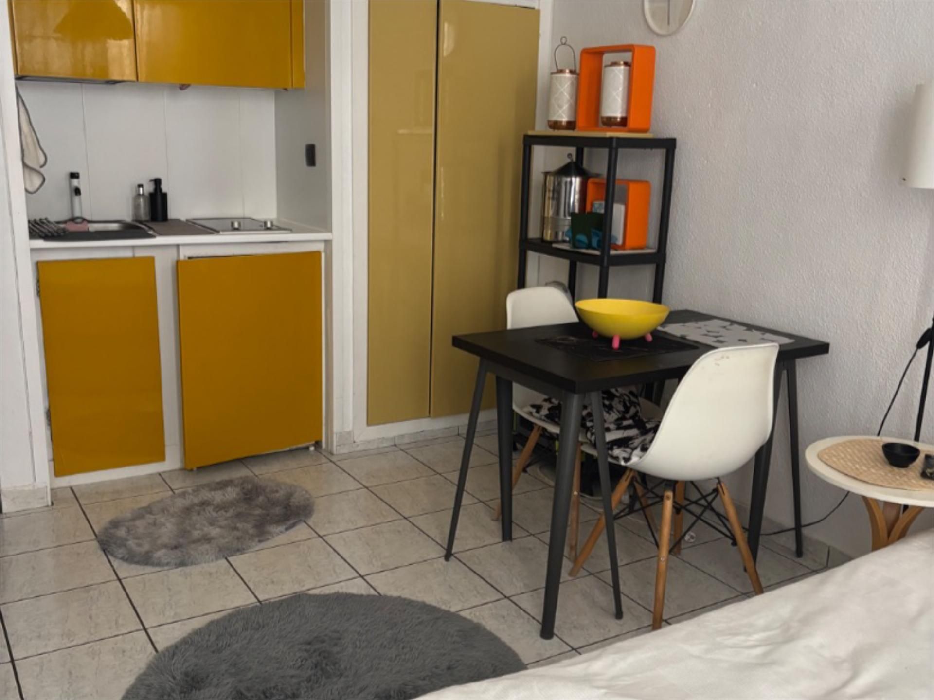 Flat for sale in Carrer de Galícia, 9, Ses Figueretes - Platja d'en Bossa - Cas Serres Kitchen of Flat for sale in Eivissa  with Air Conditioner and Balcony