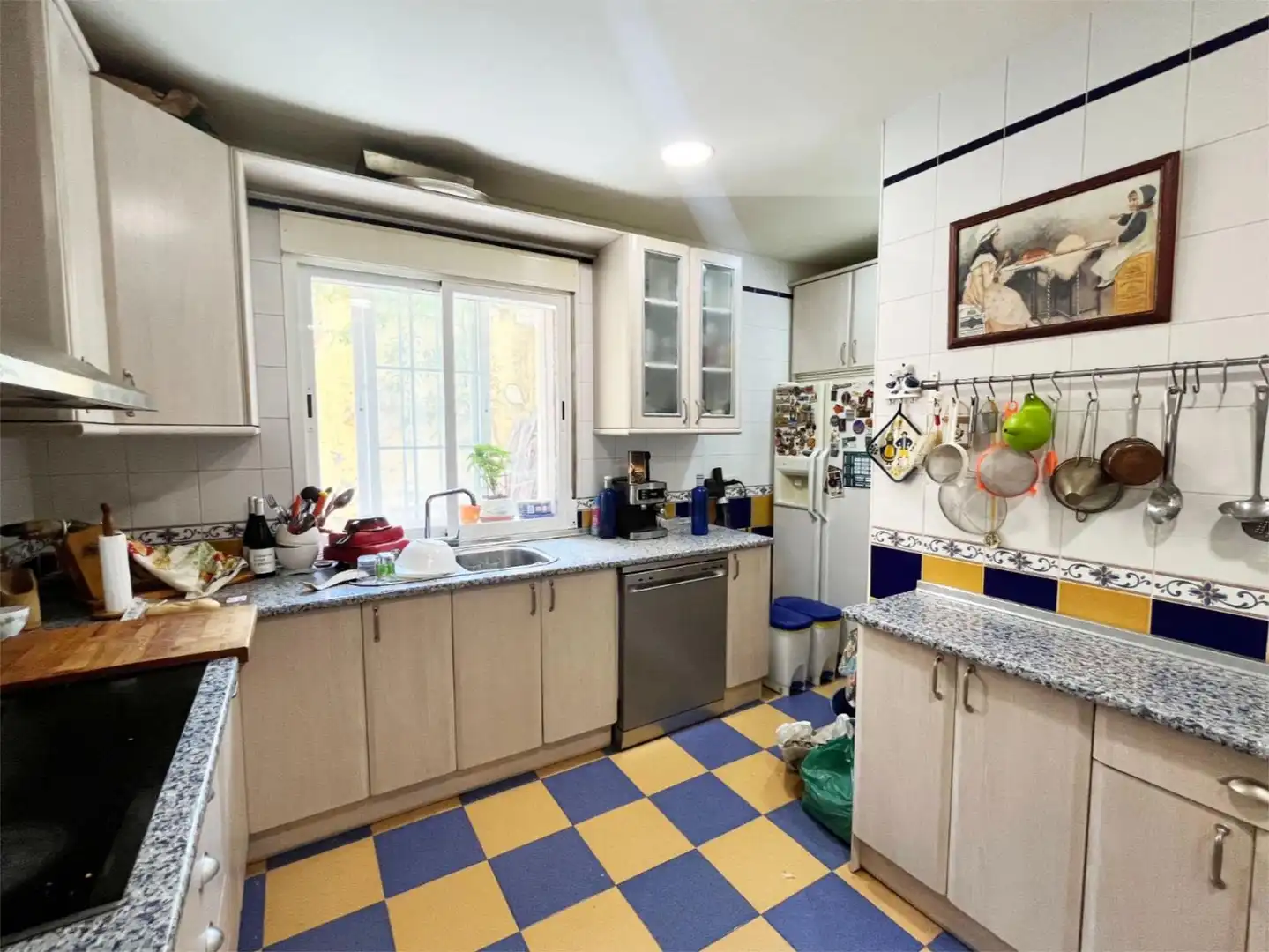 Casa o xalet en venda a Camino Real, 45, Los Llanos - Valle Pardo Cuina de Casa o xalet en venda en Villanueva del Pardillo amb Aire condicionat, Calefacció i Jardí privat