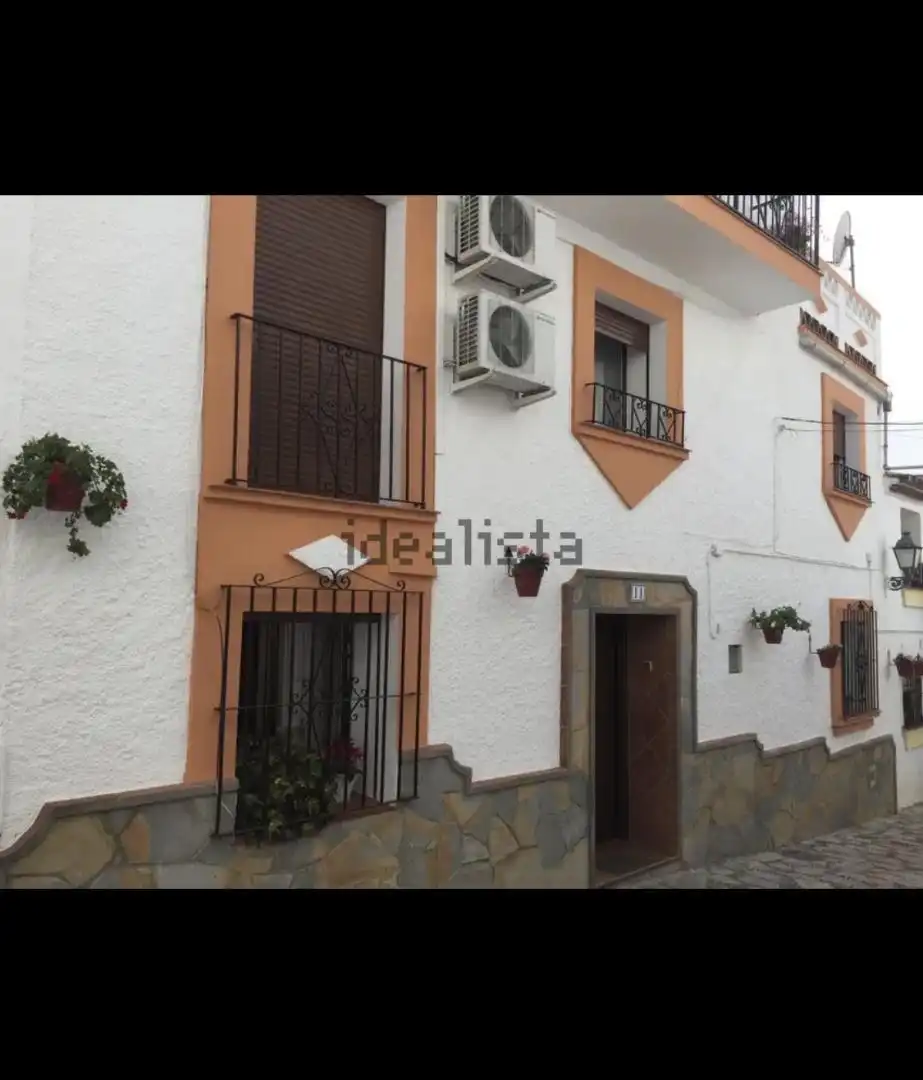 Casa adosada en venta en Calle Fraile, 11, Centro Vista exterior de Casa adosada en venta en Estepona con Aire acondicionado, Terraza y Balcón