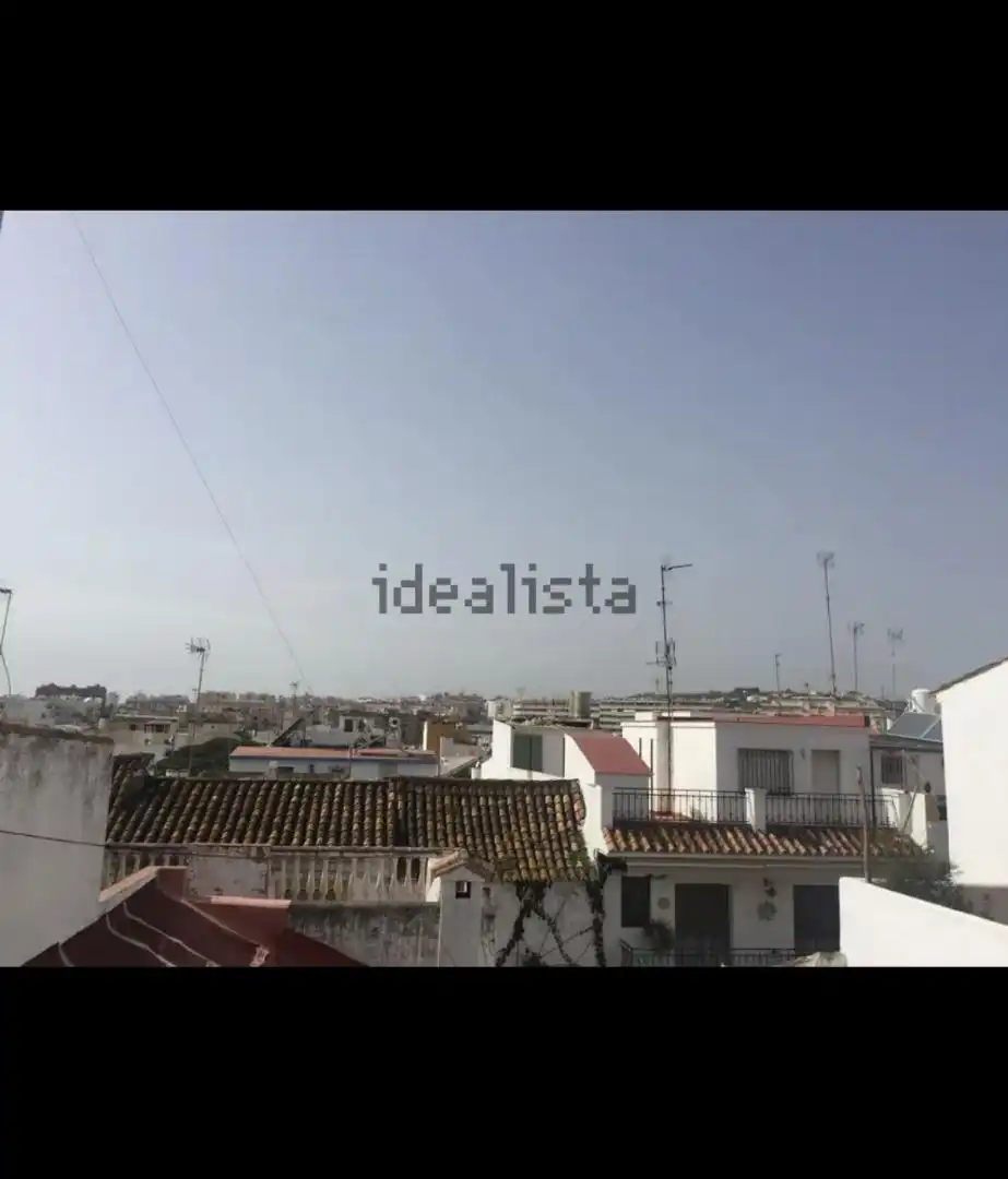 Casa adosada en venta en Calle Fraile, 11, Centro Vista exterior de Casa adosada en venta en Estepona con Aire acondicionado, Terraza y Balcón