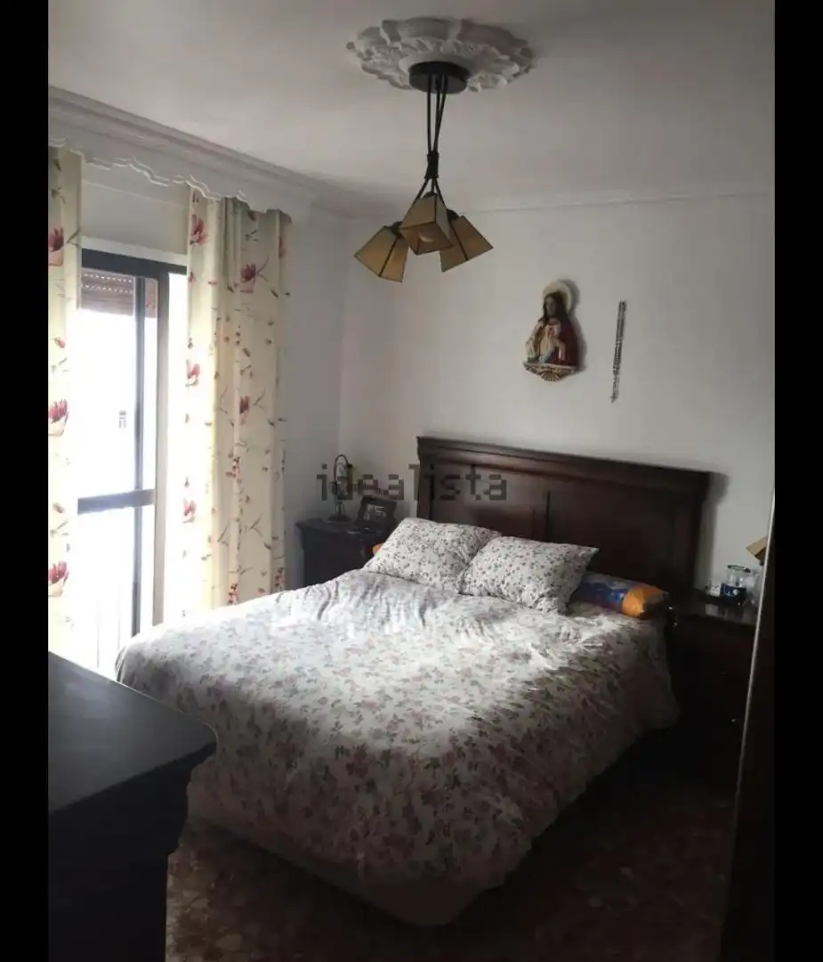 Casa adosada en venta en Calle Fraile, 11, Centro Habitación de Casa adosada en venta en Estepona con Aire acondicionado, Terraza y Balcón