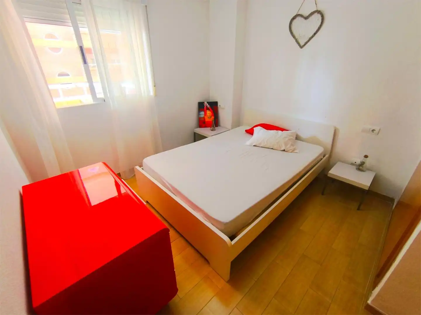 Piso de alquiler en Carrer Amplaries, 29, Costa Marina Habitación de Piso de alquiler en Oropesa del Mar / Orpesa con Aire acondicionado, Calefacción y Jardín privado