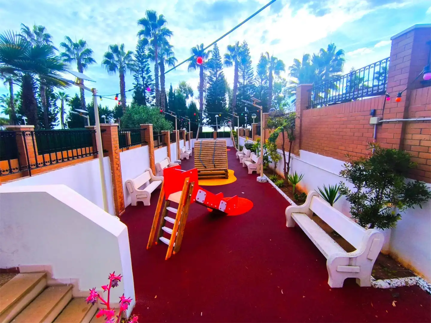 Piso de alquiler en Carrer Amplaries, 29, Costa Marina Terraza de Piso de alquiler en Oropesa del Mar / Orpesa con Aire acondicionado, Calefacción y Jardín privado