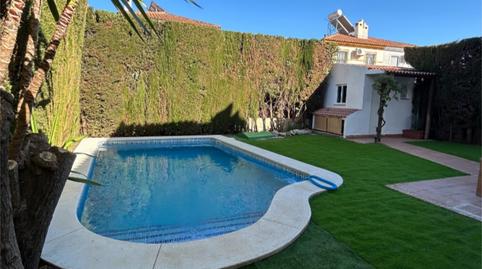 Casa o xalet de lloguer a Avenida del Acebuche, 24, Gelves, Sevilla - imatge 3 Foto 3 de Casa o xalet de lloguer a Avenida del Acebuche, 24, Gelves, Sevilla