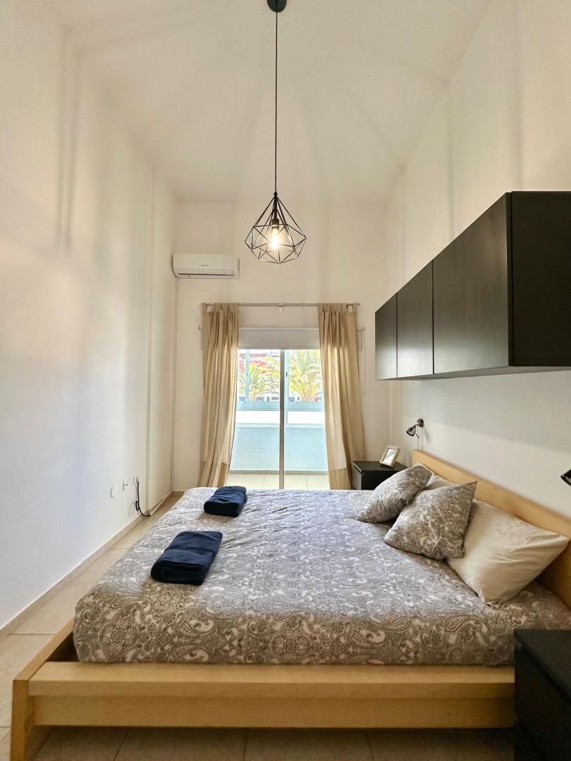Apartament de lloguer a Calle Maestro Andres Hernandez, 2, Puertito de Güímar Dormitori de Apartament de lloguer en Güímar amb Aire condicionat, Calefacció i Piscina